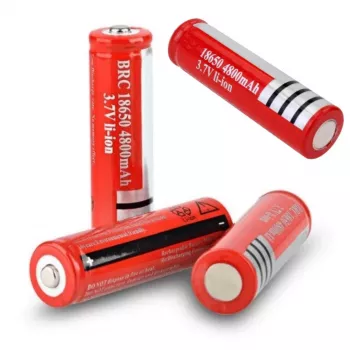 Lot de 4 Piles Rechargeable – Batterie Lithium – 18650V – 3,7MAh – BRC 4200